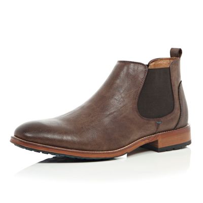 Dark brown colour sole Chelsea boots